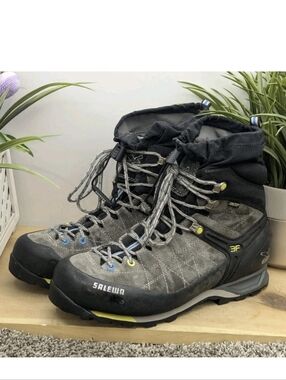 Salewa Snow Trainer Insulate Hiking Walking Boots Travel Women's Size 9.5
